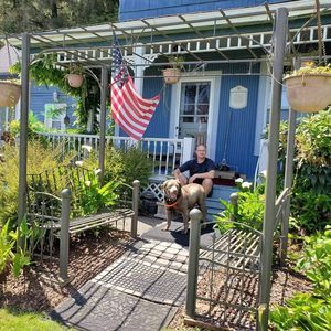 Meet your Posher, Ronald